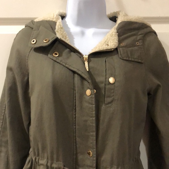 Jacket - Picture 4 of 5